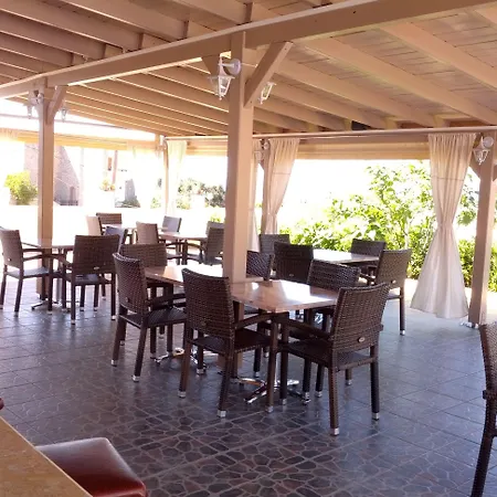 Anna Apartment