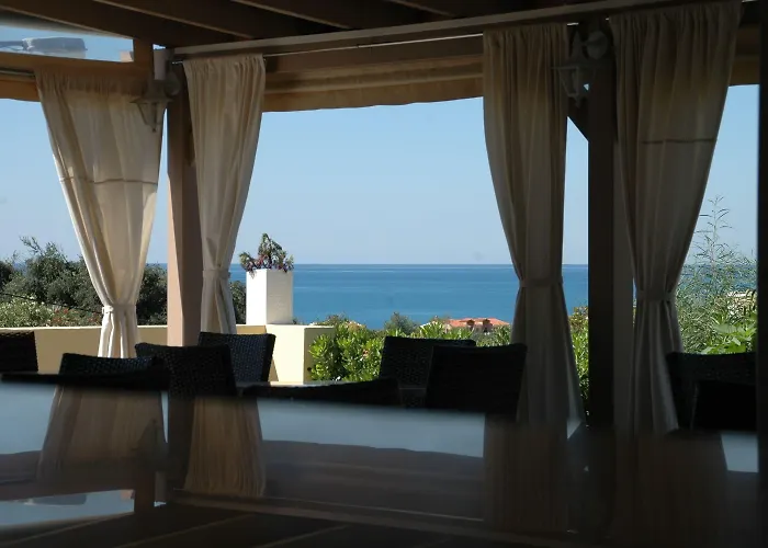 Anna Arillas (Corfu)